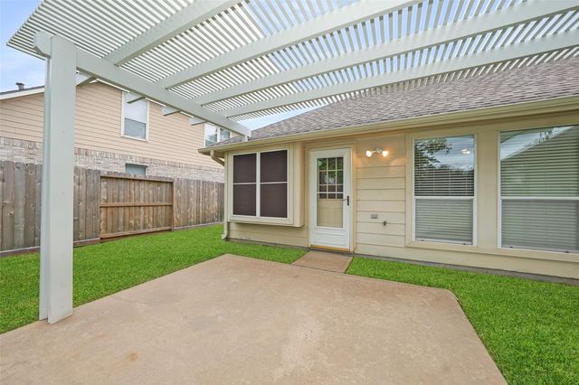 21315 River Knoll Lane, Katy, TX 77449