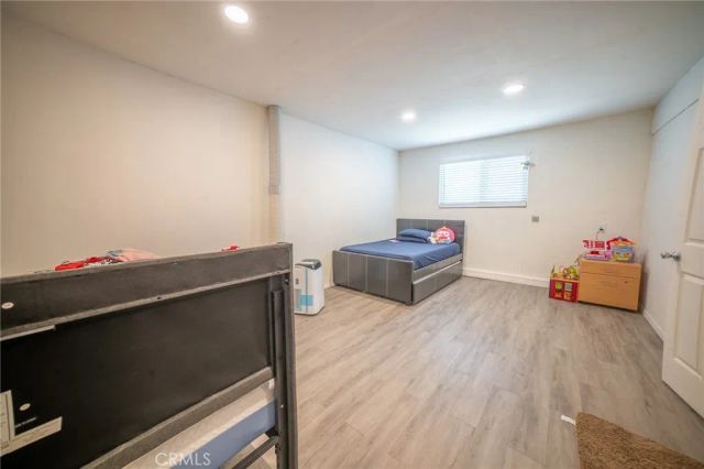 8936 Summerwood Way, Fontana, CA 92335