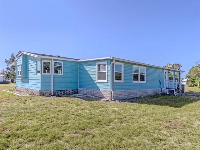 592 PORTSIDE DRIVE, North Port, FL 34287