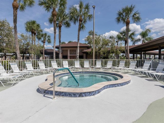 592 PORTSIDE DRIVE, North Port, FL 34287