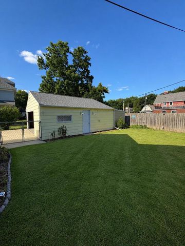 722 WRIGHT STREET, Oshkosh, WI 54901
