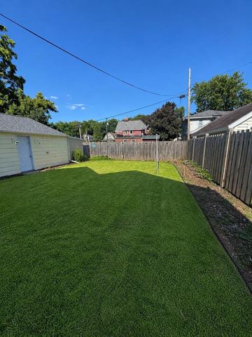 722 WRIGHT STREET, Oshkosh, WI 54901