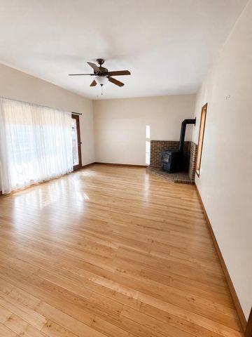 722 WRIGHT STREET, Oshkosh, WI 54901
