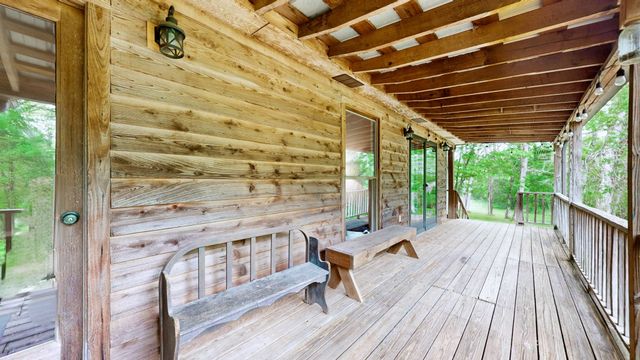 9695 Hartsville Pike, Lebanon, TN 37087