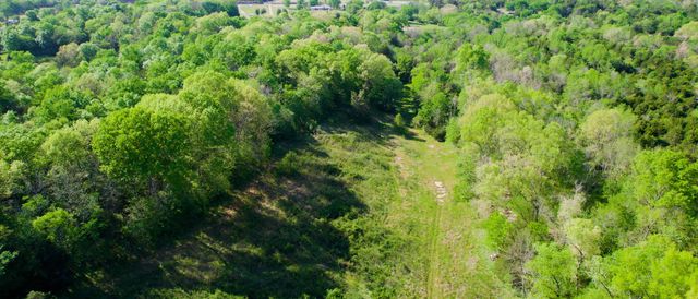 9695 Hartsville Pike, Lebanon, TN 37087