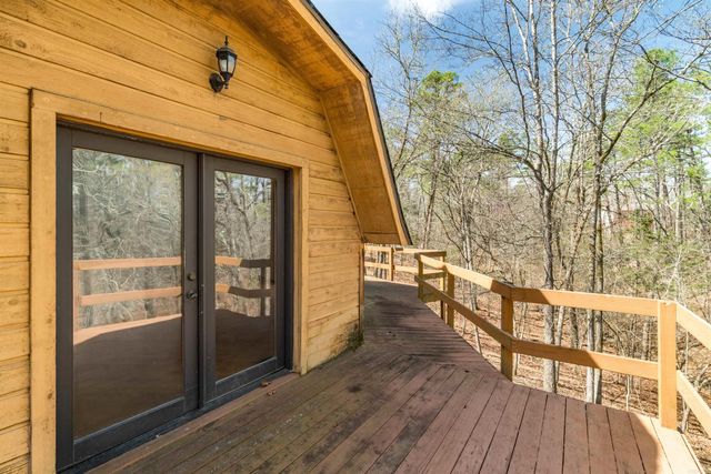 16 Perfecto Lane, Hot Springs Village, AR 71909