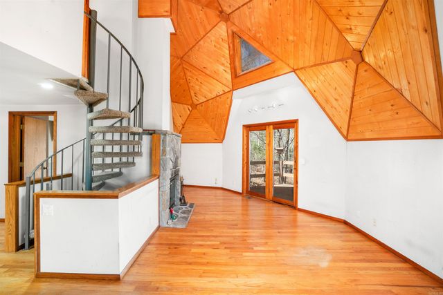 16 Perfecto Lane, Hot Springs Village, AR 71909