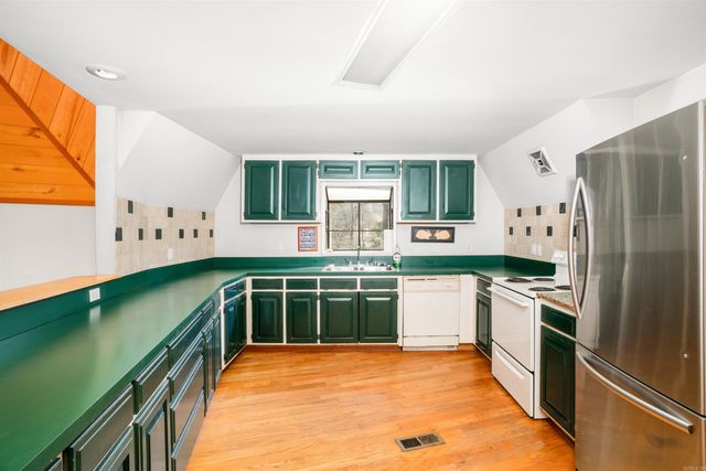 16 Perfecto Lane, Hot Springs Village, AR 71909