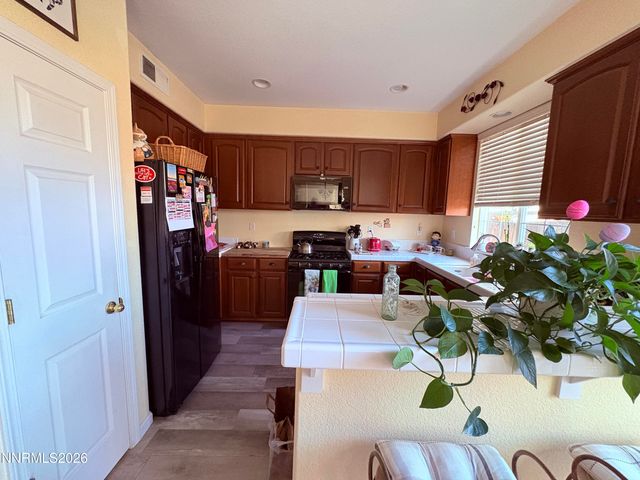 6748 Panther Creek Drive, Sparks, NV 89436