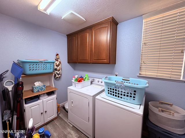 6748 Panther Creek Drive, Sparks, NV 89436