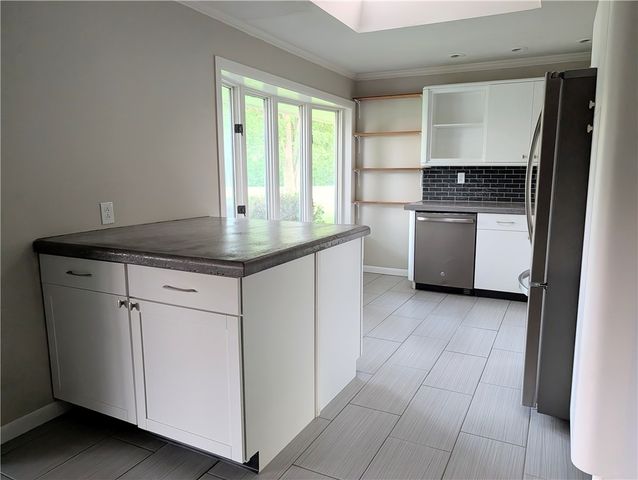 9836 Washington Church Road, Washington Twp, OH 45342