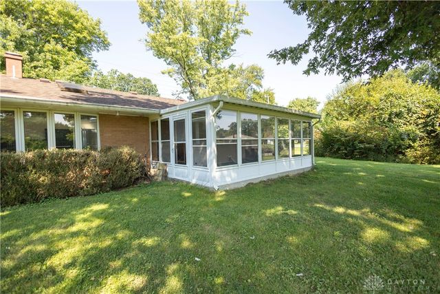 9836 Washington Church Road, Washington Twp, OH 45342