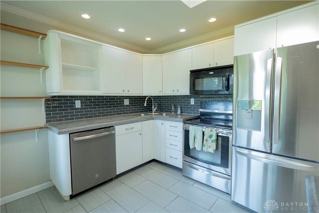 9836 Washington Church Road, Washington Twp, OH 45342