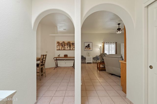 5640 S EQUESTRIAN Place, Hereford, AZ 85615