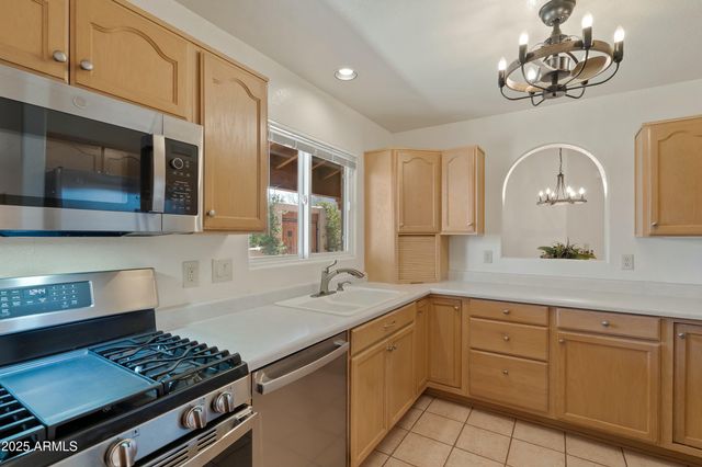 5640 S EQUESTRIAN Place, Hereford, AZ 85615