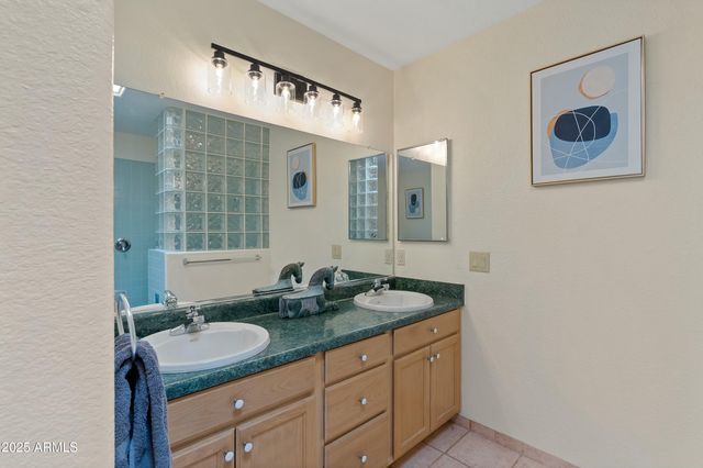 5640 S EQUESTRIAN Place, Hereford, AZ 85615