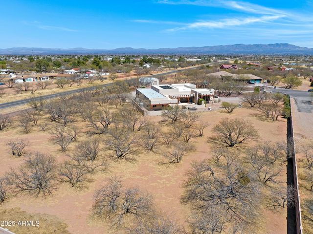 5640 S EQUESTRIAN Place, Hereford, AZ 85615
