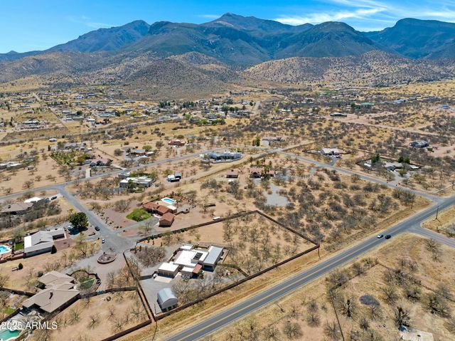 5640 S EQUESTRIAN Place, Hereford, AZ 85615