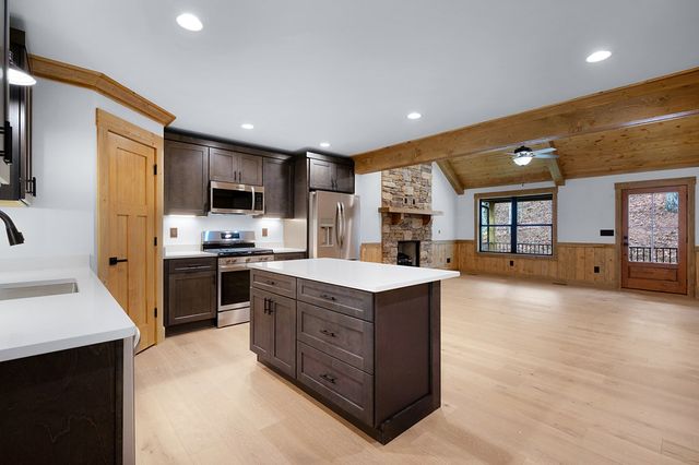 152 Noah Court, Ellijay, GA 30540