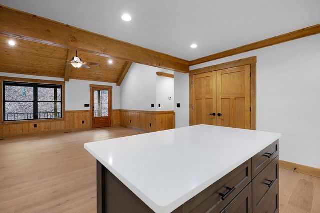 152 Noah Court, Ellijay, GA 30540