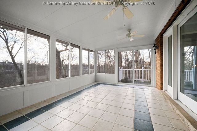 1915 Rolling Hills Road, Charleston, WV 25314