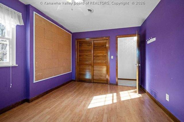 1915 Rolling Hills Road, Charleston, WV 25314