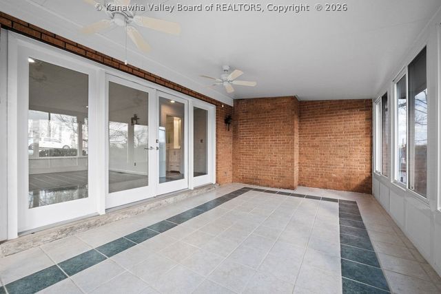 1915 Rolling Hills Road, Charleston, WV 25314