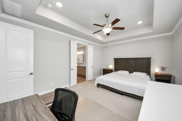 5720 Petty Street, Houston, TX 77007