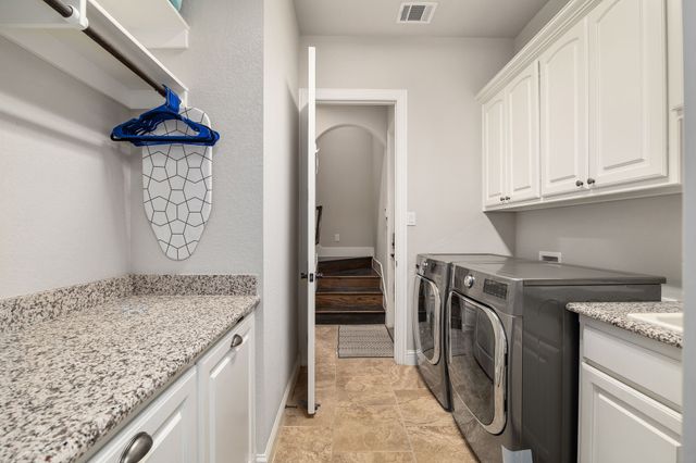 9137 Glendara Drive, North Richland Hills, TX 76182