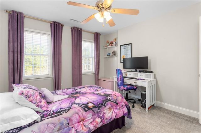107 Cottonwood Lane, Summerfield, NC 27358