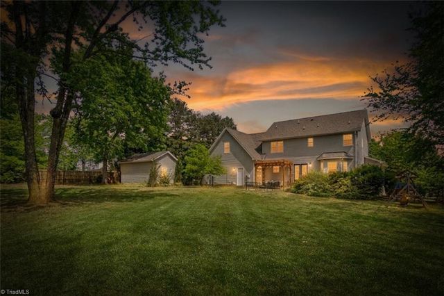 107 Cottonwood Lane, Summerfield, NC 27358
