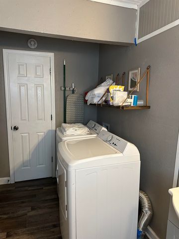 311 A & B Engeron Street, Houma, LA 70363