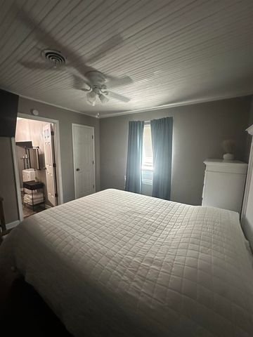 311 A & B Engeron Street, Houma, LA 70363