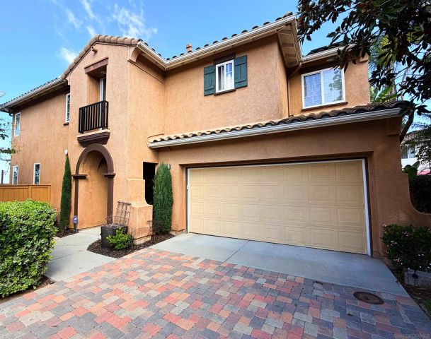 9923 Fieldthorn St., San Diego, CA 92127