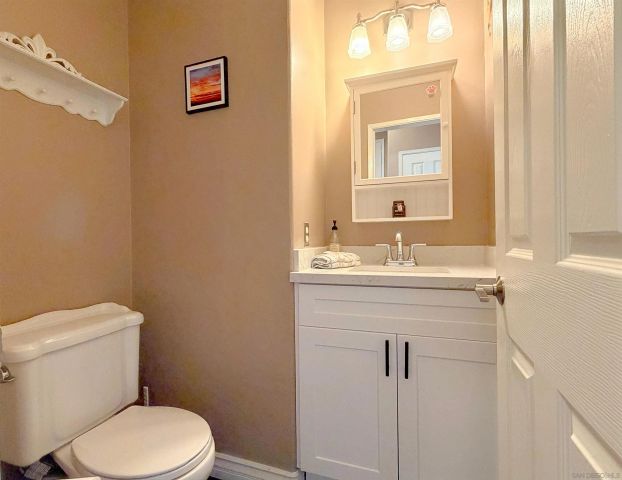 9923 Fieldthorn St., San Diego, CA 92127