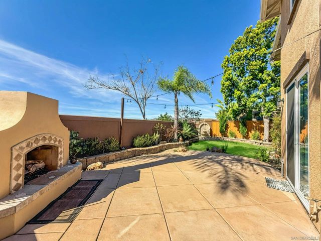 9923 Fieldthorn St., San Diego, CA 92127