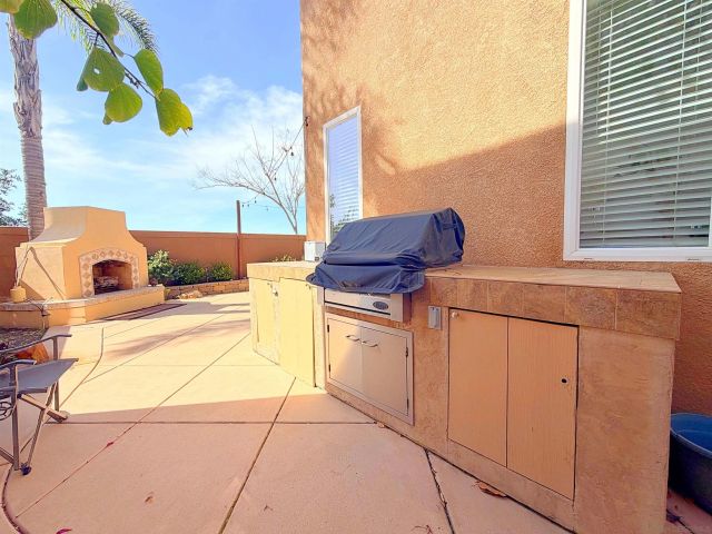 9923 Fieldthorn St., San Diego, CA 92127