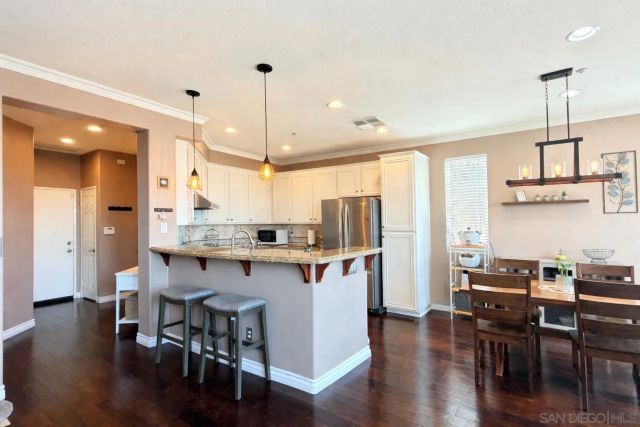 9923 Fieldthorn St., San Diego, CA 92127