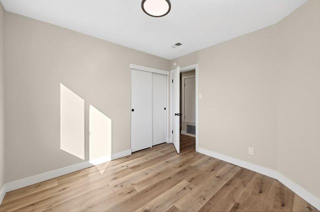 113 Grenoble Way, Folsom, CA 95630