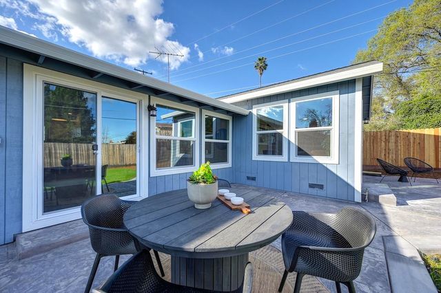 113 Grenoble Way, Folsom, CA 95630