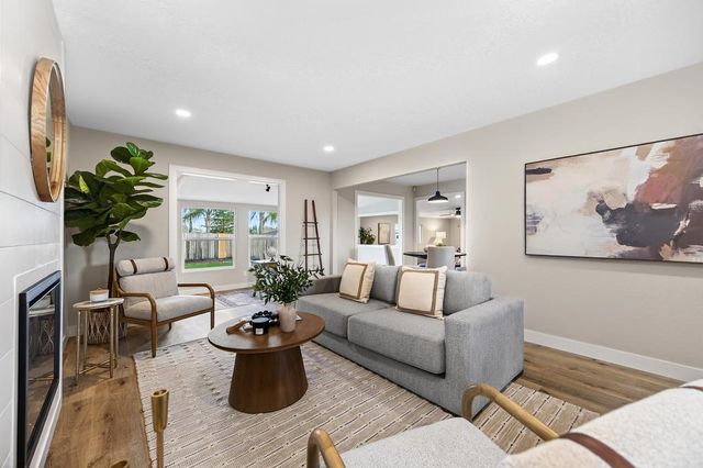 113 Grenoble Way, Folsom, CA 95630