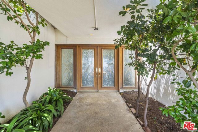 16647 Charmel Lane, Pacific Palisades (los Angeles), CA 90272