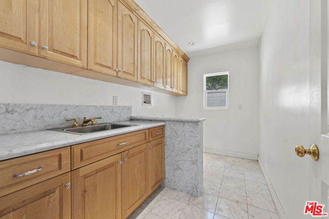 16647 Charmel Lane, Pacific Palisades (los Angeles), CA 90272