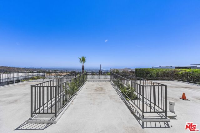 16647 Charmel Lane, Pacific Palisades (los Angeles), CA 90272