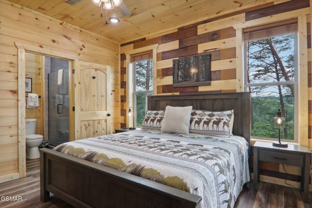2616 Dogwood Loop Drive, Sevierville, TN 37876