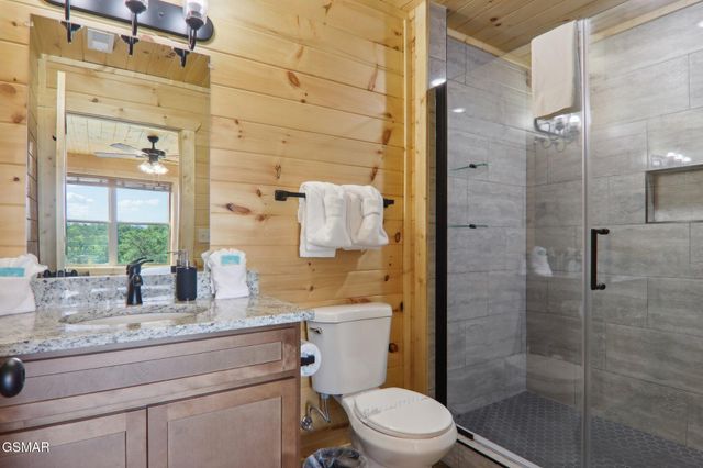 2616 Dogwood Loop Drive, Sevierville, TN 37876