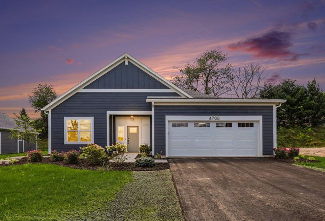 4708 Knapp Bluff Drive NE, Grand Rapids, MI 49525