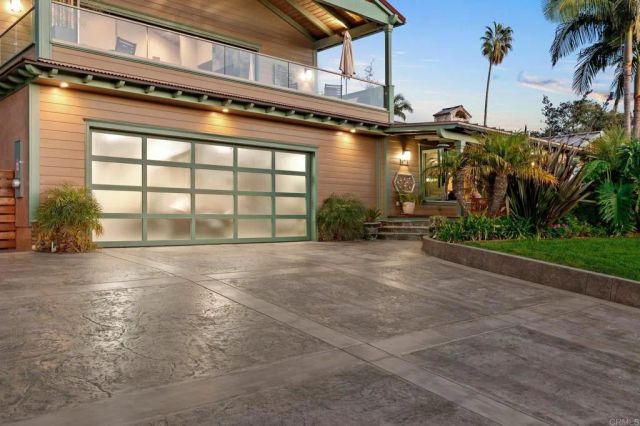 3354 Seacrest Drive, Carlsbad, CA 92008