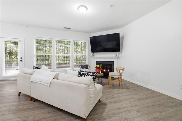 1794 Caswell Parkway, Marietta, GA 30060
