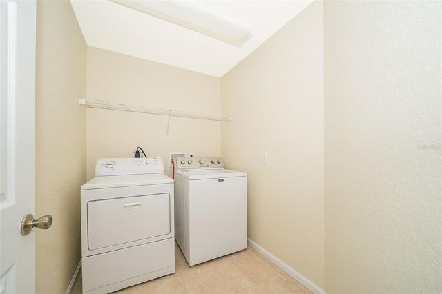 13942 DOVE WING COURT, Orlando, FL 32828